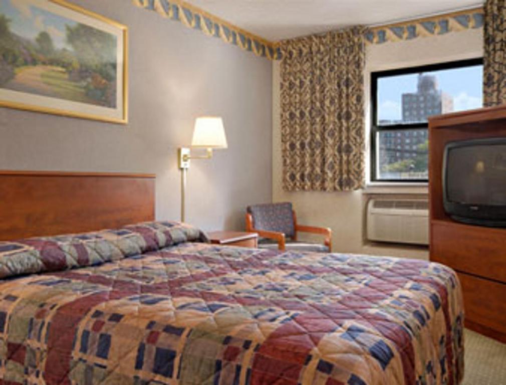 Super 8 By Wyndham Long Island City Lga Hotel New York Phòng bức ảnh